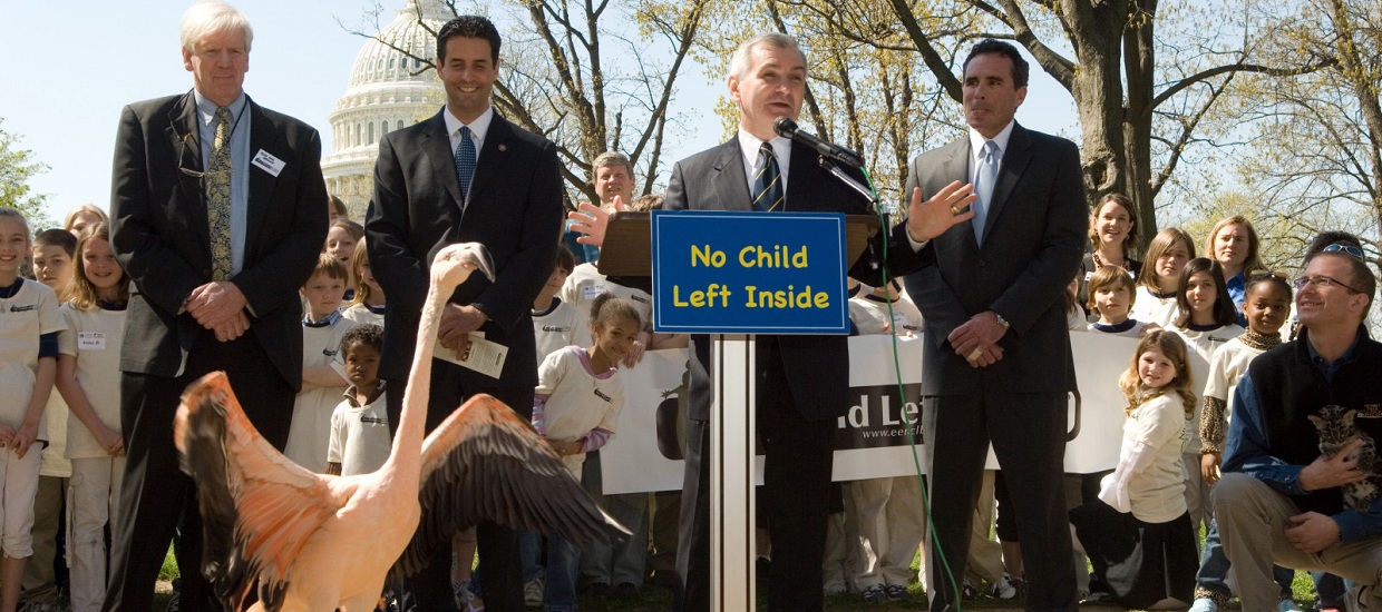 Congress Tells Schools to ‘Take It Outside’